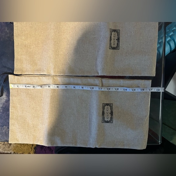 Gucci Green Box with Tan Pouch - Picture 5 of 10